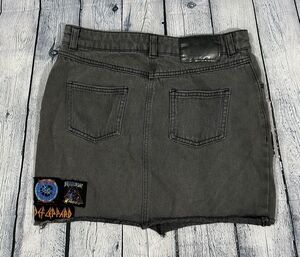 Y2K Junk Food Def Leppard Patches Black Denim Distressed Mini Skirt Size 5
